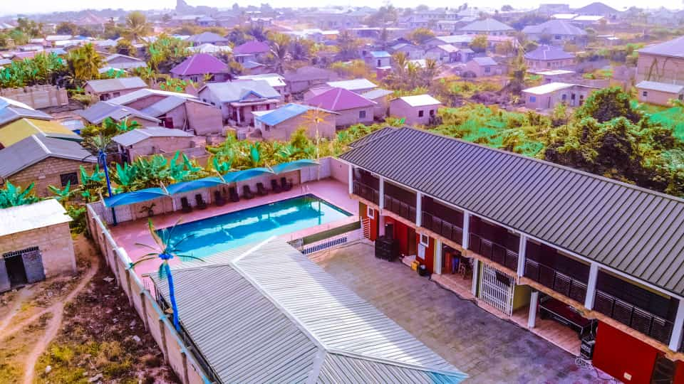 Aerial view of the Kotoku branch and swimming pool